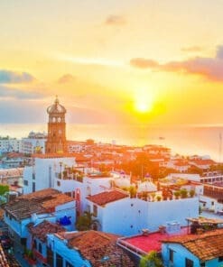 Fly & Buy Real Estate Tour - The 3-Day private Fly & Buy Real Estate Tour Puerto Vallarta is the best way to make an informed decision for your real estate acquisition strategy.